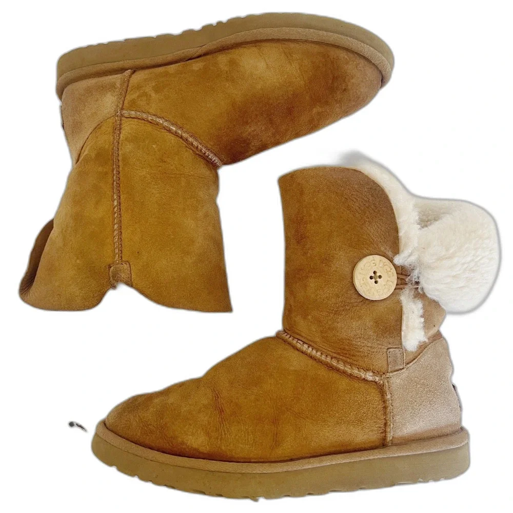 UGG Australia Bailey Button Boot Tan Shearling Women's Size 7